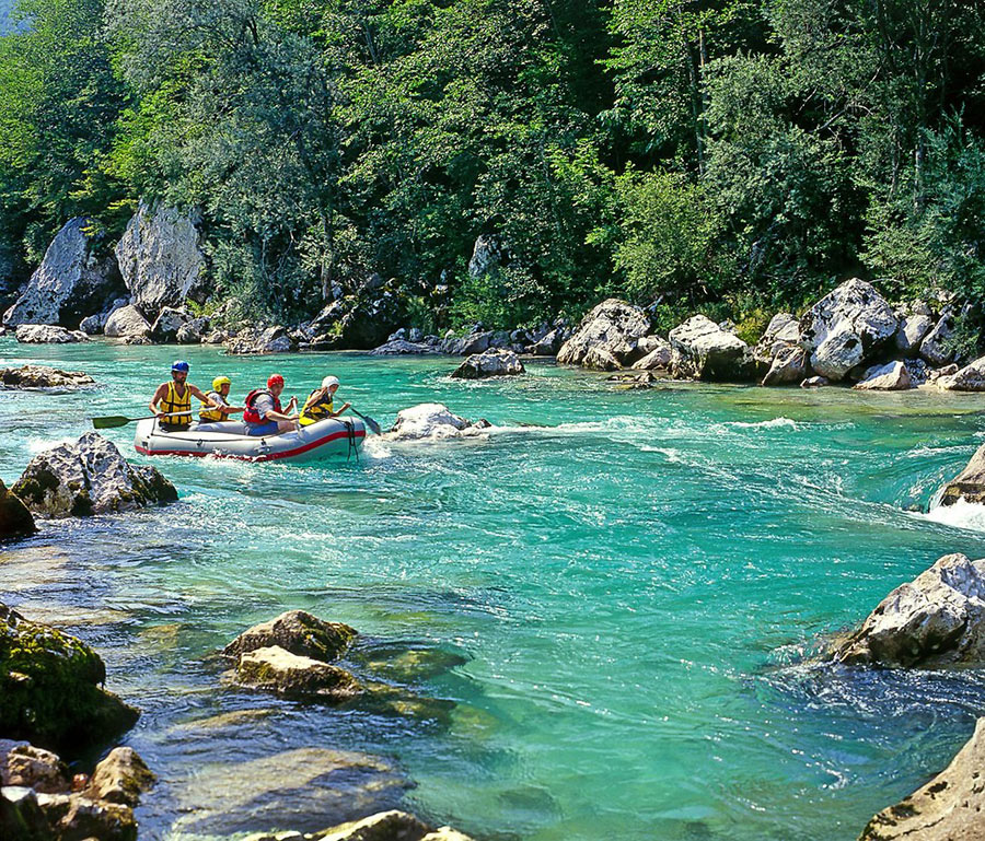 Rafting on the Soča: excitement in an unparalleled environment