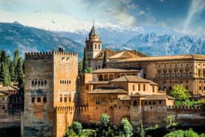 De Sevilla a Granada: Un Viaje por las Joyas Culturales de Andalucía